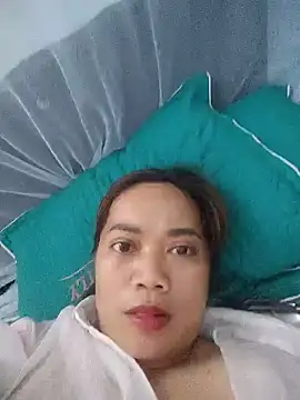 Milk_boos stripchat live cam model