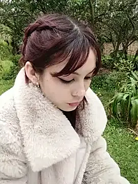_yuyi stripchat live cam model
