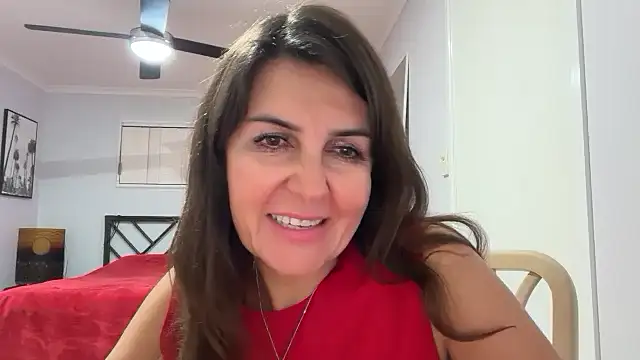 Jonellasa stripchat live cam model