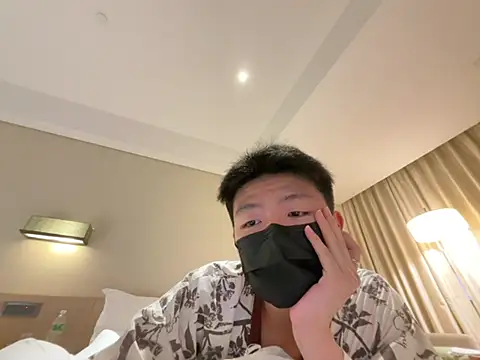bbbbrighan stripchat live cam model