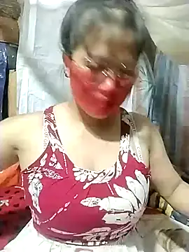 Evalims stripchat live cam model