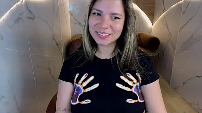 miaa_cn stripchat live cam model
