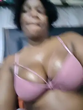 Clitorisqueen1 stripchat live cam model