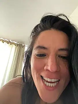 Mila_rebel stripchat live cam model