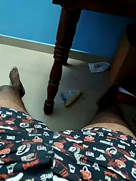 vinoth1983chn stripchat live cam model