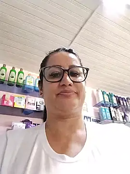 keilymadam stripchat live cam model