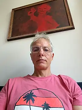 SexyLeon8 stripchat live cam model