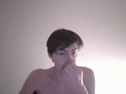 VelvetRagottiOG stripchat live cam model