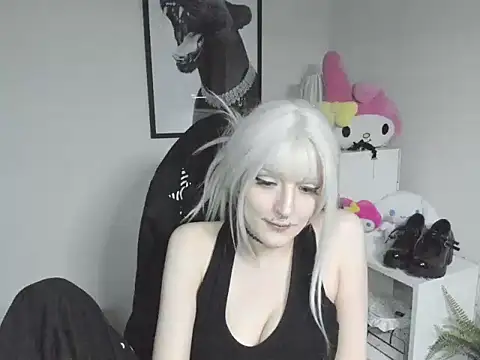NikaDream stripchat live cam model