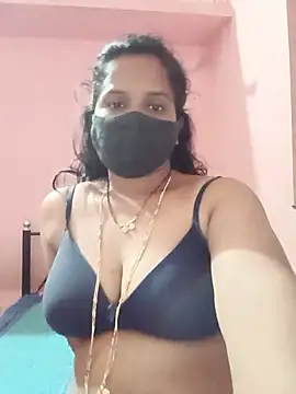 Miss-Dolly07 stripchat live cam model