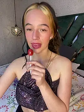 aly_16 stripchat live cam model