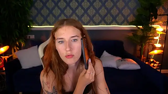 MirellEmber stripchat live cam model
