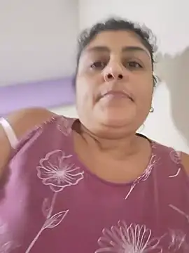 AlyDenalioficial stripchat live cam model