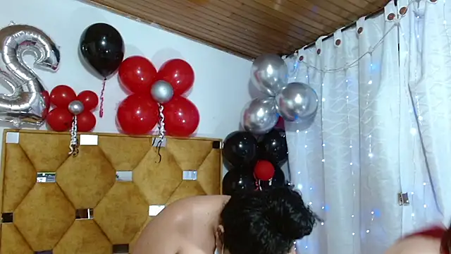 LITTLEJULES stripchat live cam model