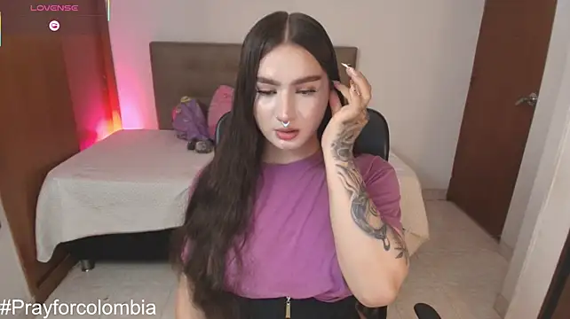 Miley_Baker stripchat live cam model
