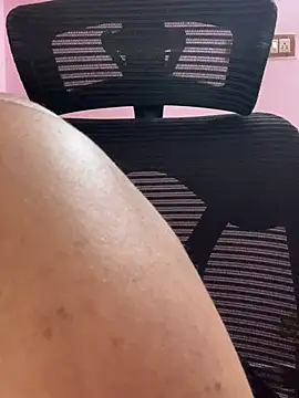 Tamil_Maaya stripchat live cam model