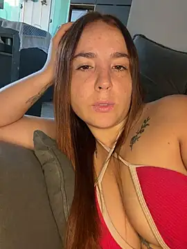 AMORINHA_S2_ stripchat live cam model