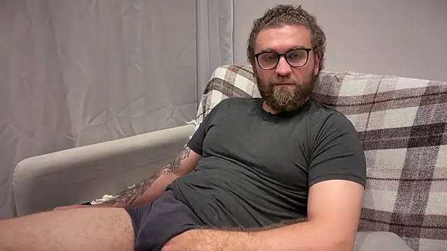 Bear_bear_ stripchat live cam model