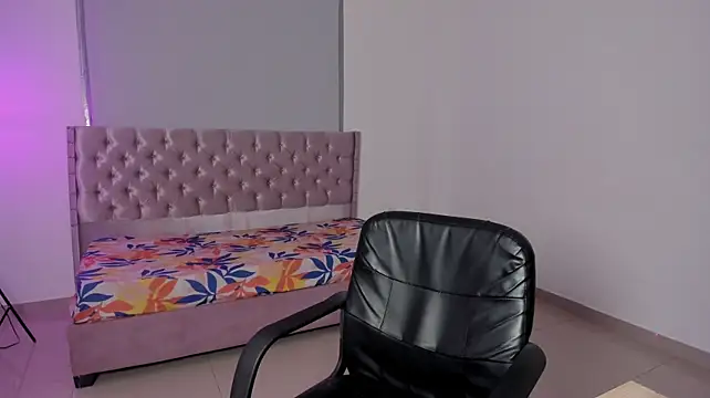ryo_kush_ stripchat live cam model