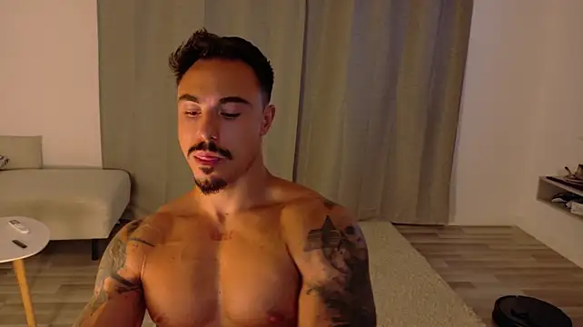 Master_Lukas stripchat live cam model