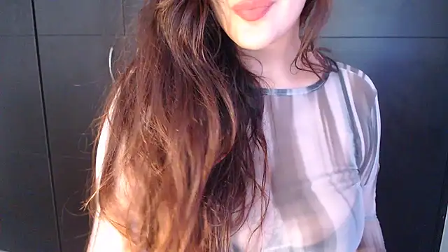 AdharaLujan stripchat live cam model