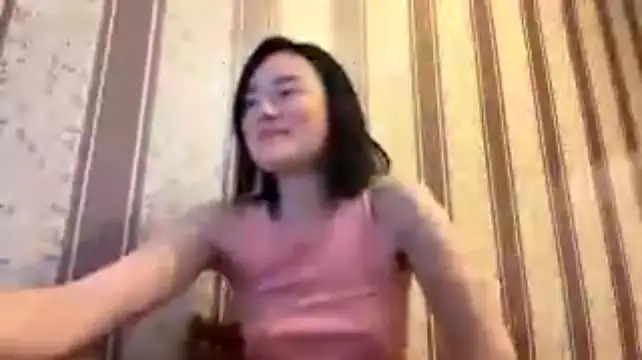 Snowmilly stripchat live cam model