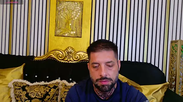 TommyDum stripchat live cam model