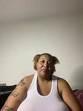 KITTYKATTPUR stripchat live cam model