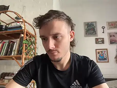 BoyWithToys1 stripchat live cam model