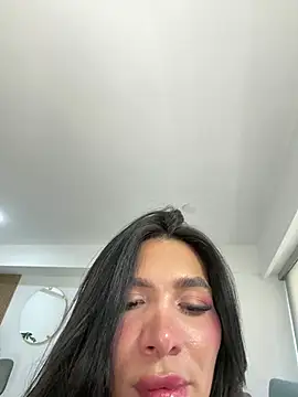 divavirtual11 stripchat live cam model