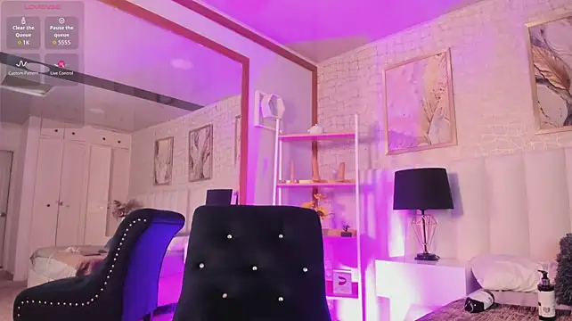 Ithan_sammy stripchat live cam model