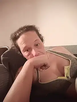 zeousseelphie stripchat live cam model