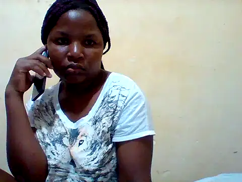 Camilla-Sweets stripchat live cam model