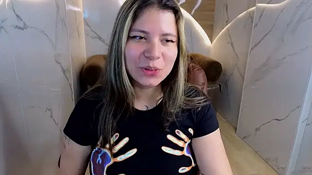 miaa_cn stripchat live cam model