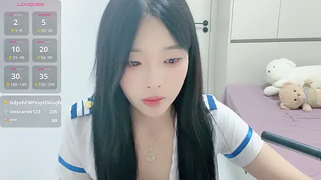 Tongtong- stripchat live cam model