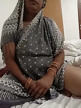 sexy-jaan stripchat live cam model