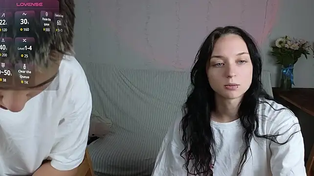 LuxuryLoverss stripchat live cam model