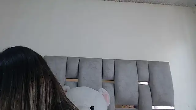 Sofia_Ferraro stripchat live cam model