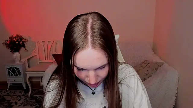 MishkaMe stripchat live cam model