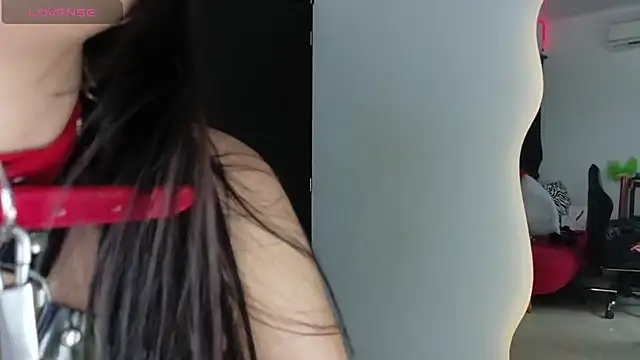 LunaSub69_ stripchat live cam model