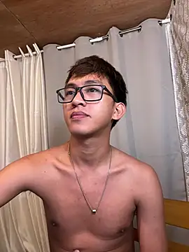 _andrie69_ stripchat live cam model