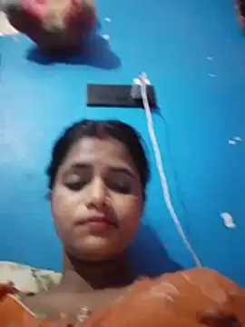 Muskannjii stripchat live cam model