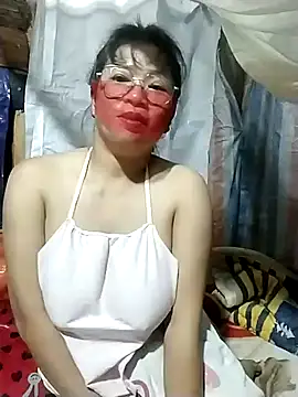 Evalims stripchat live cam model