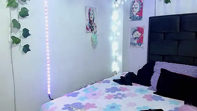 the_lesbian_game stripchat live cam model