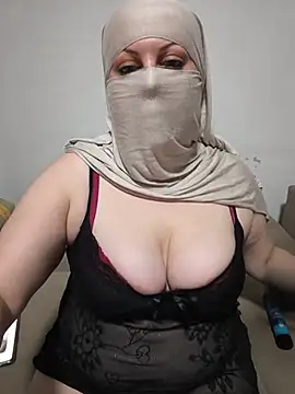 dolgunguzellik stripchat live cam model