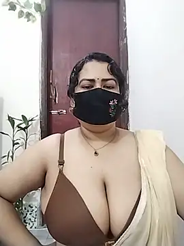 Star--Girl stripchat live cam model