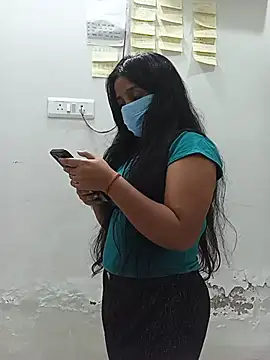Riya_hot8 stripchat live cam model