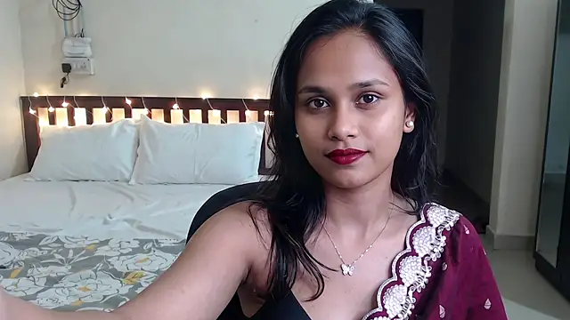 Lafiza_begam stripchat live cam model