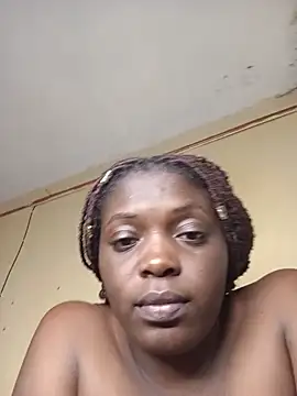 fayvany stripchat live cam model