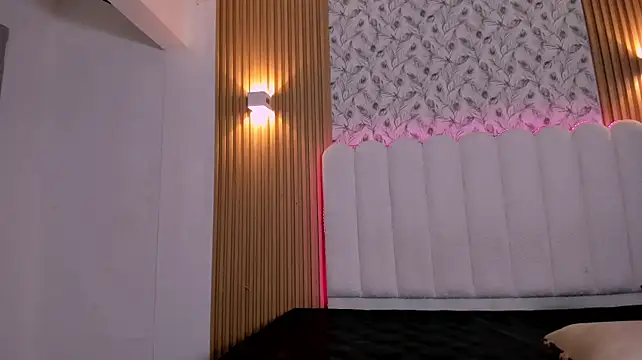 AnitaNoor_ stripchat live cam model